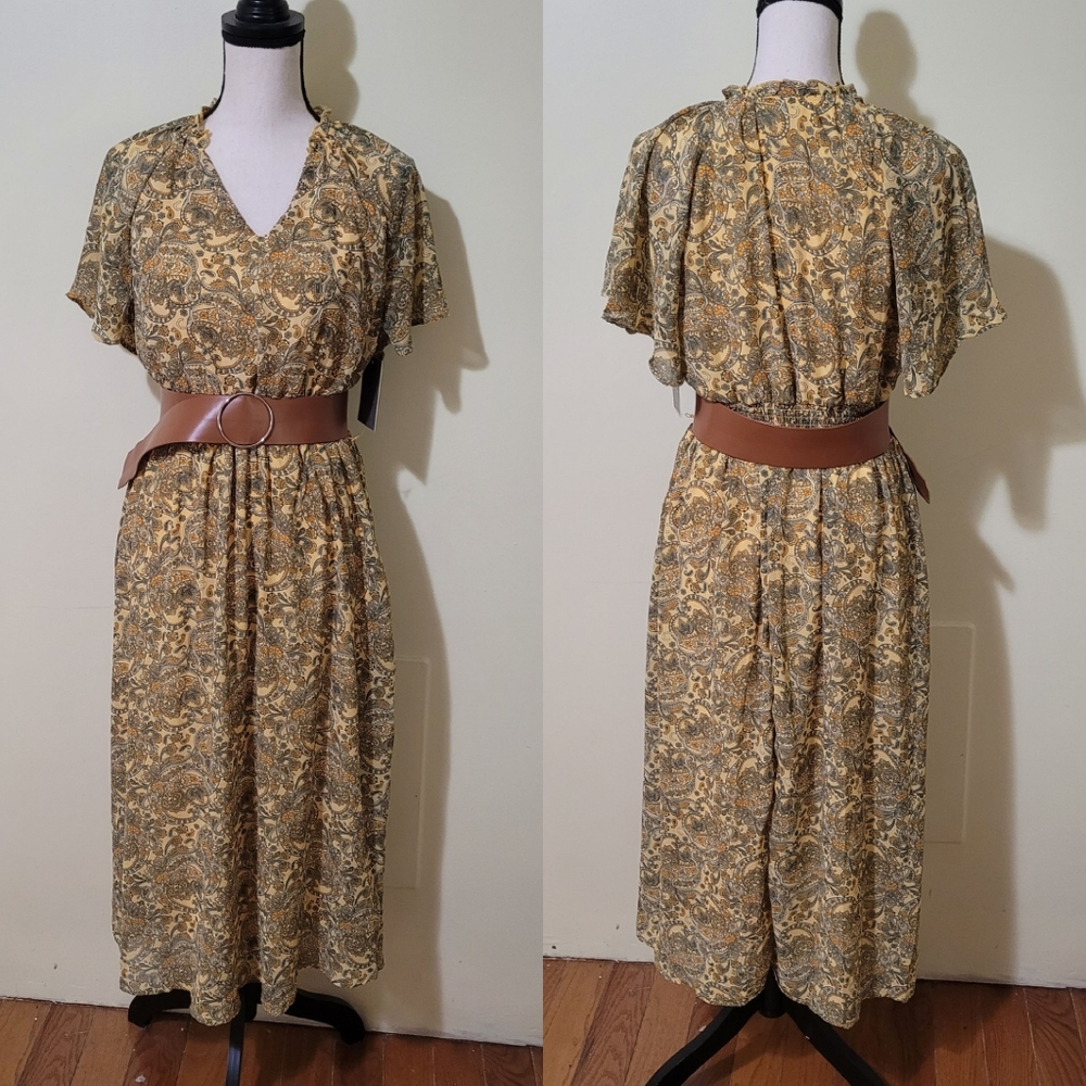 Lark and grey size M dress